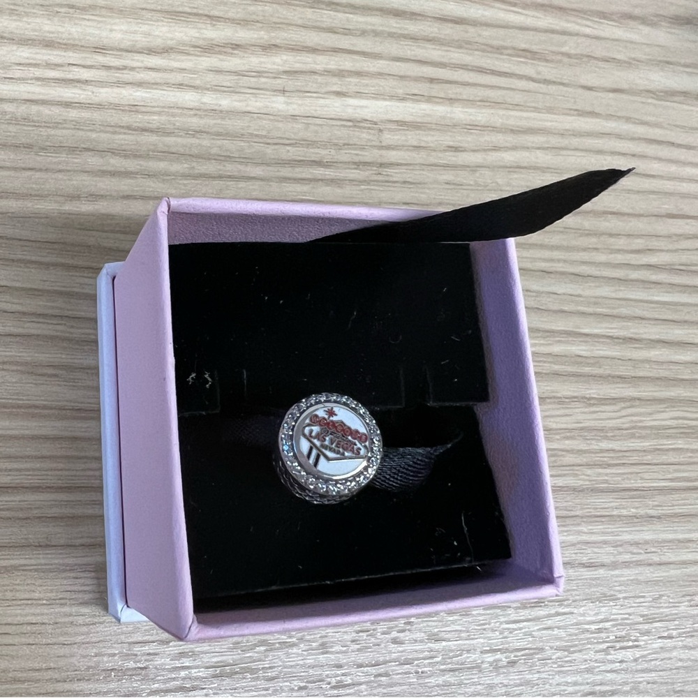 Pandora Welcome to Fabulous Las Vegas Nevada Bead Charm S925 Silver with box